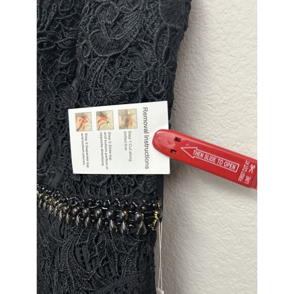 NWT Mac Duggal Black Lace Sleeveless V-Neck 79082 Dress Size 16 - Picture 10 of 14